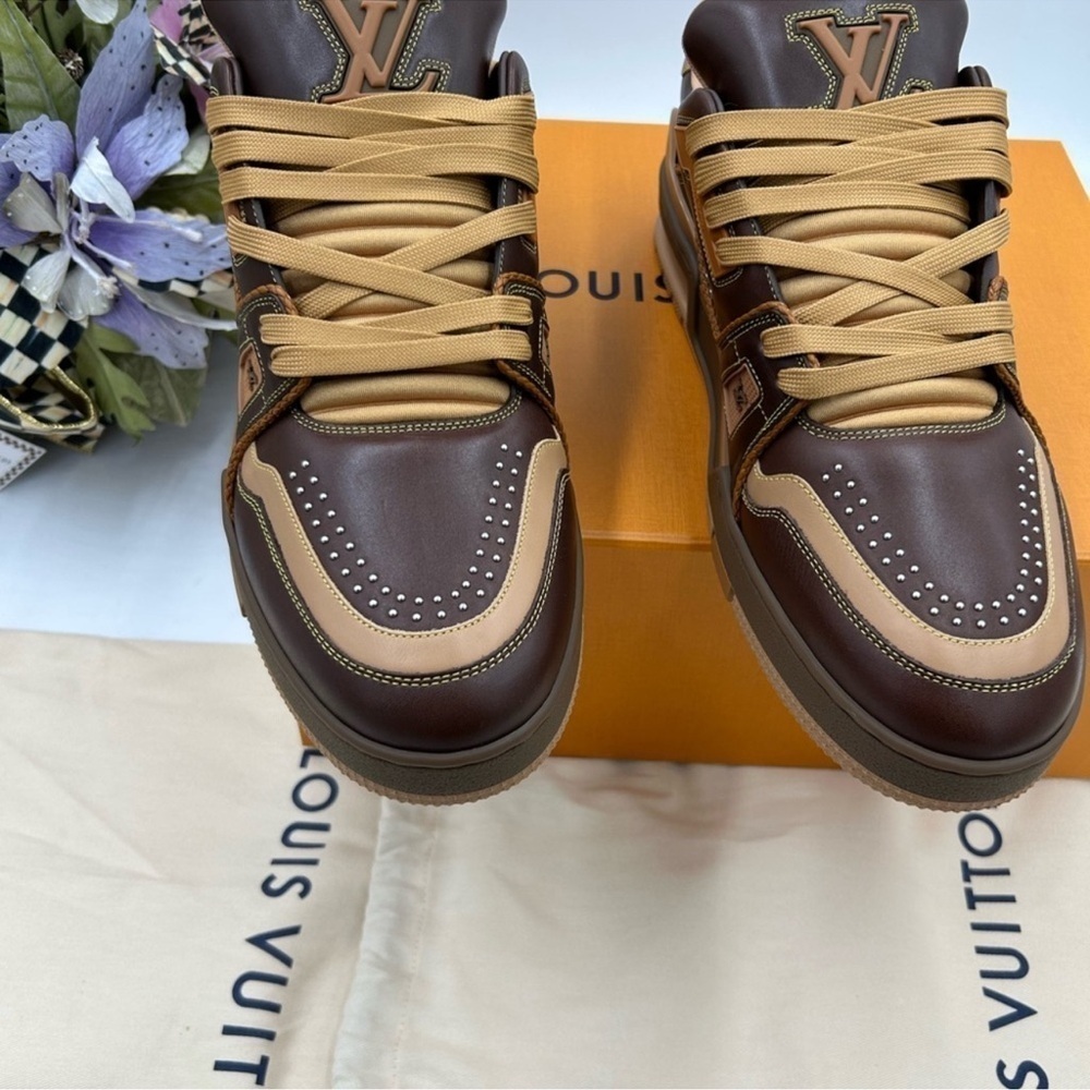 Men’s Louis Vuitton trainer sneaker size 11 fits 13 US made in Italy.RARE FIND! - Picture 4 of 11